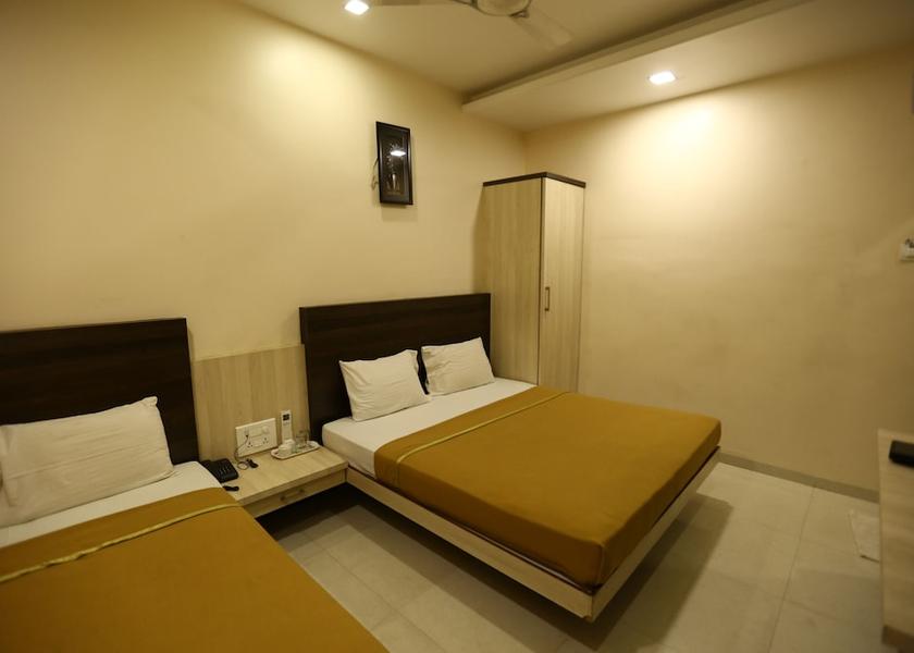 Maharashtra Kolhapur Room