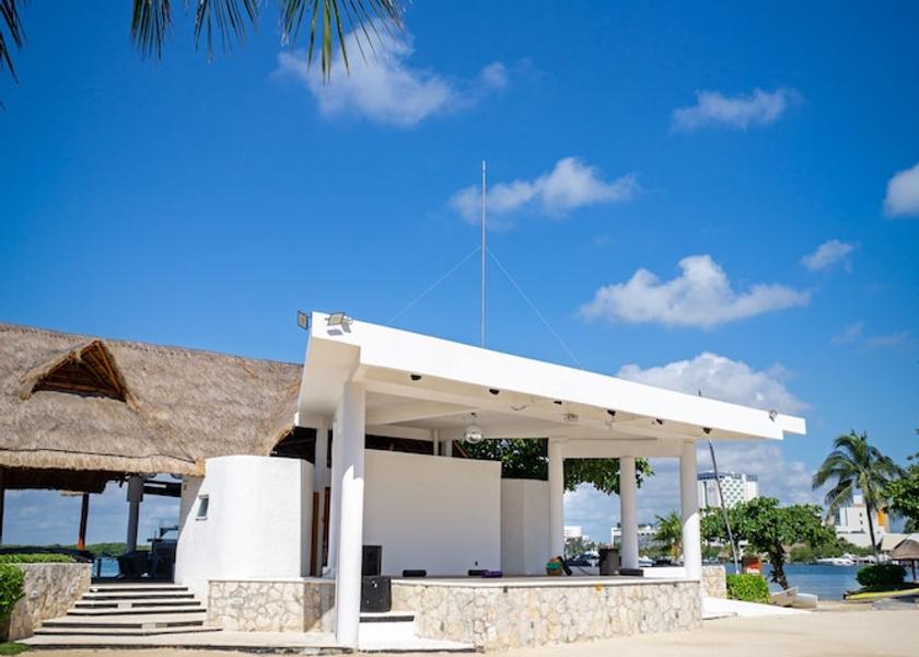 Quintana Roo Cancun Pool