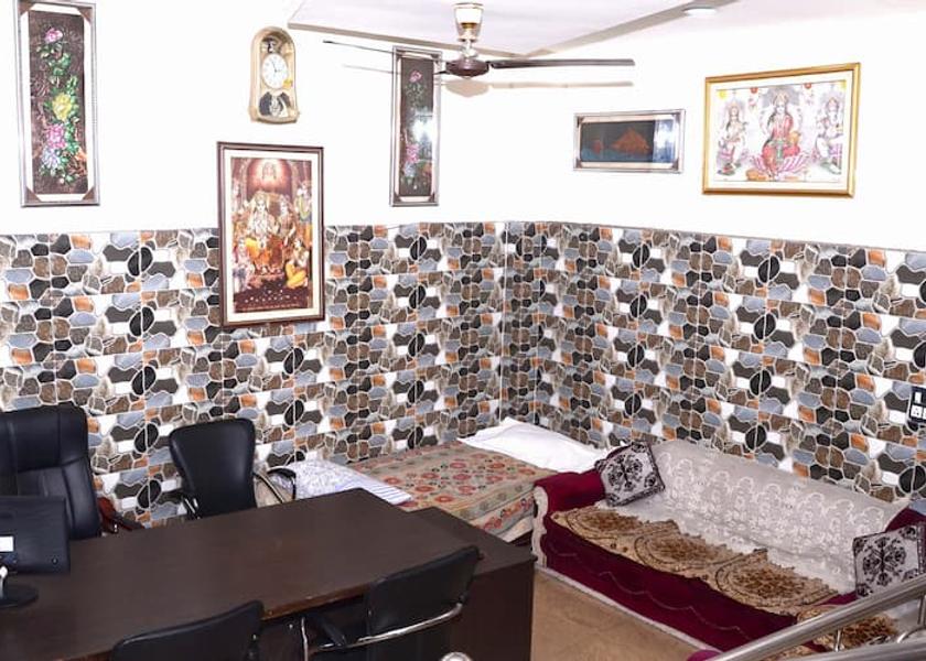 Haryana Kalka single room