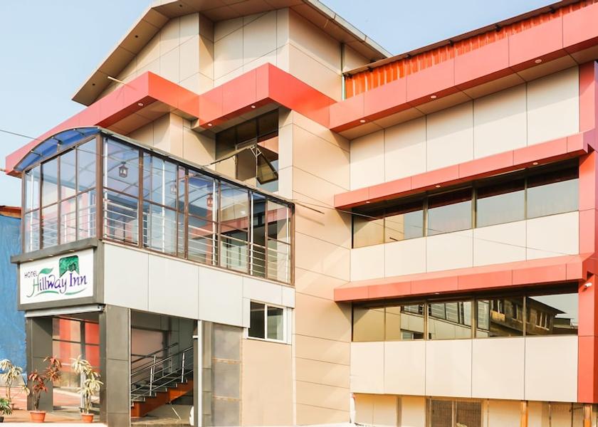 Maharashtra Mahabaleshwar Property entrance