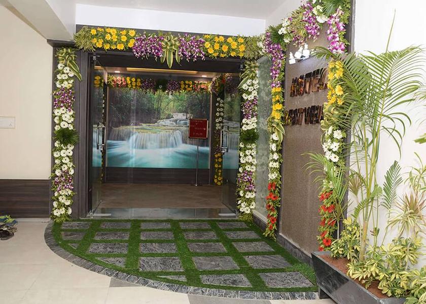 Gujarat gandhi nagar Entrance