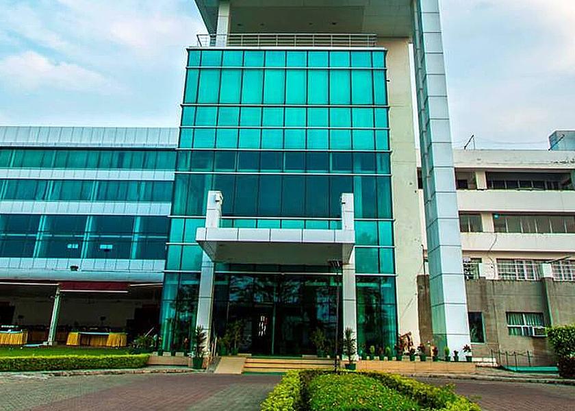 Madhya Pradesh Bhopal Hotel Exterior