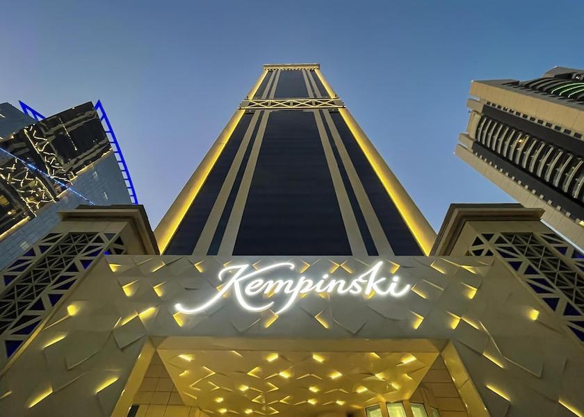  Doha Exterior Detail