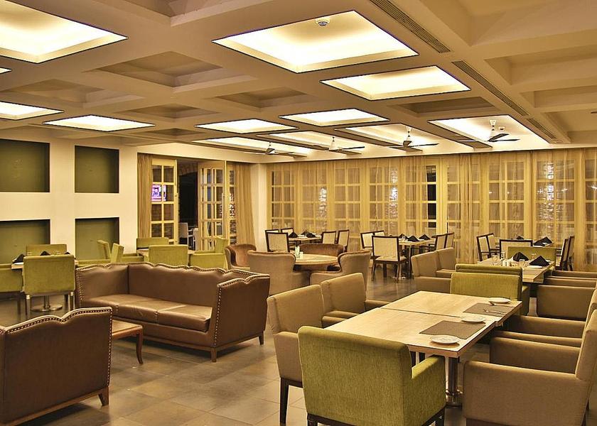 Maharashtra Pune Food & Dining
