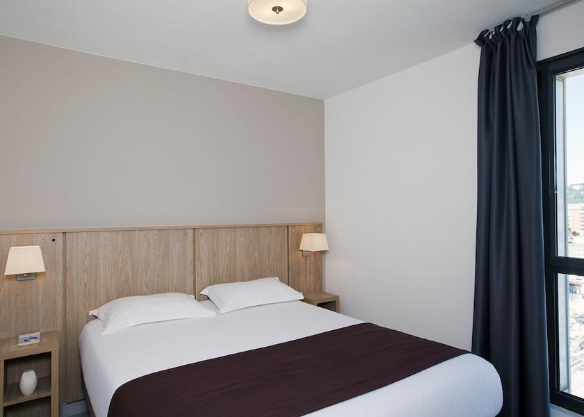 Auvergne-Rhone-Alpes Lyon Room
