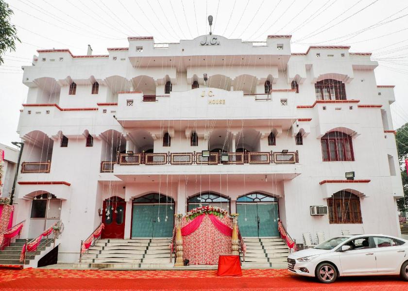 Uttar Pradesh Lucknow Hotel Exterior