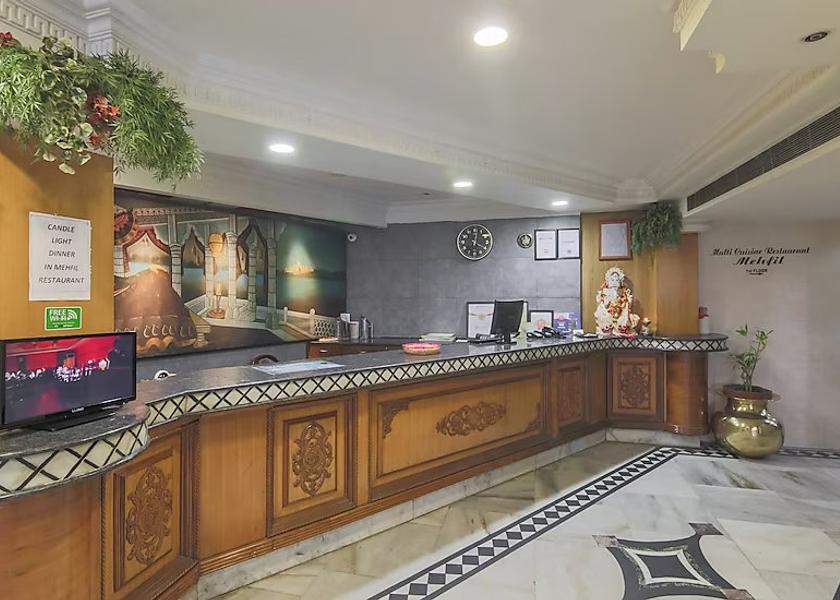 Uttar Pradesh Agra Public Areas