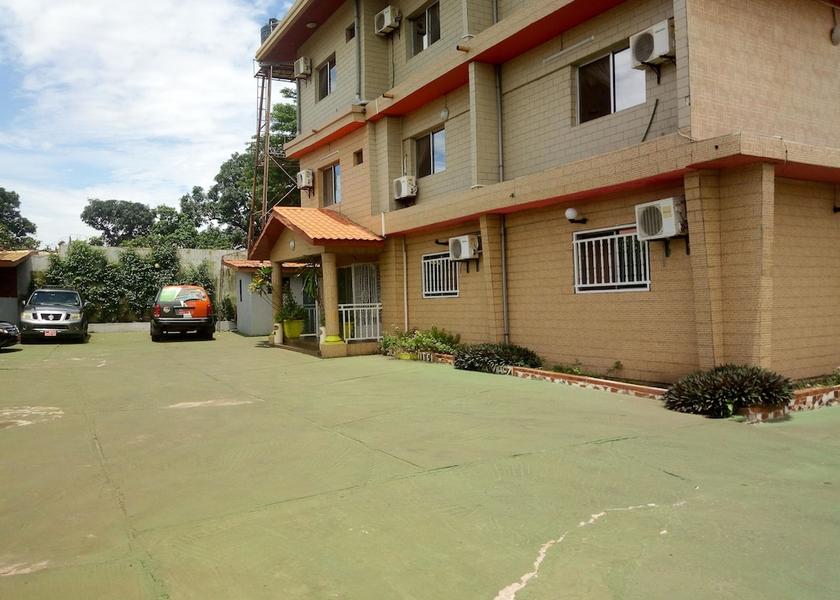  Conakry Parking