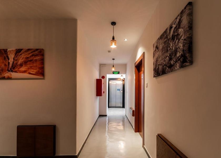  Amman Interior Entrance