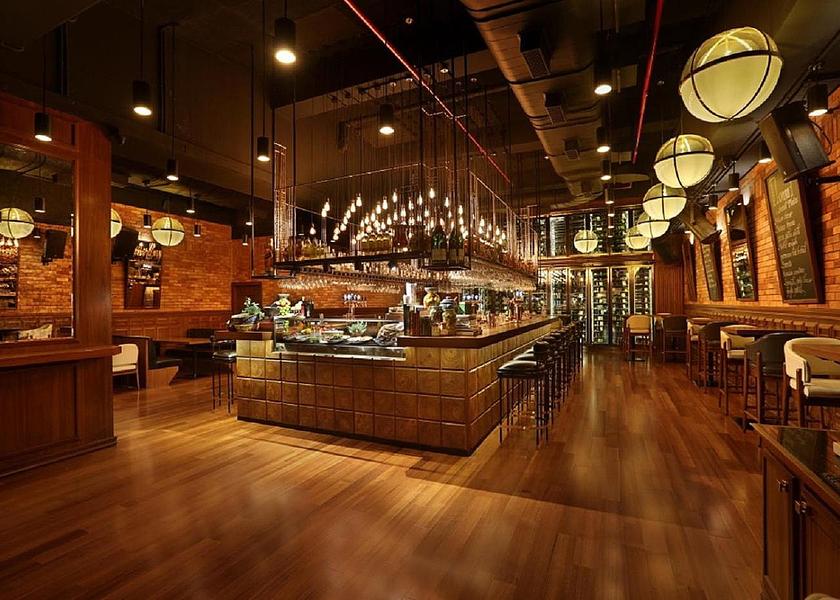 Bar/lounge