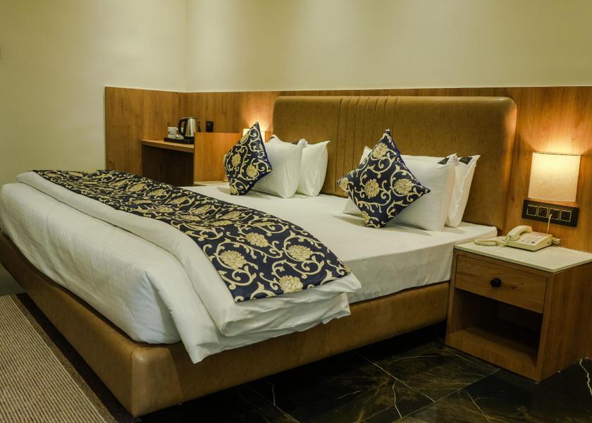 Madhya Pradesh Jabalpur Deluxe Room
