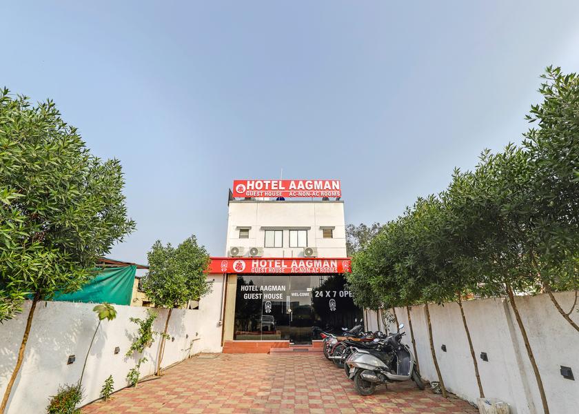 Gujarat Vadodara Facade