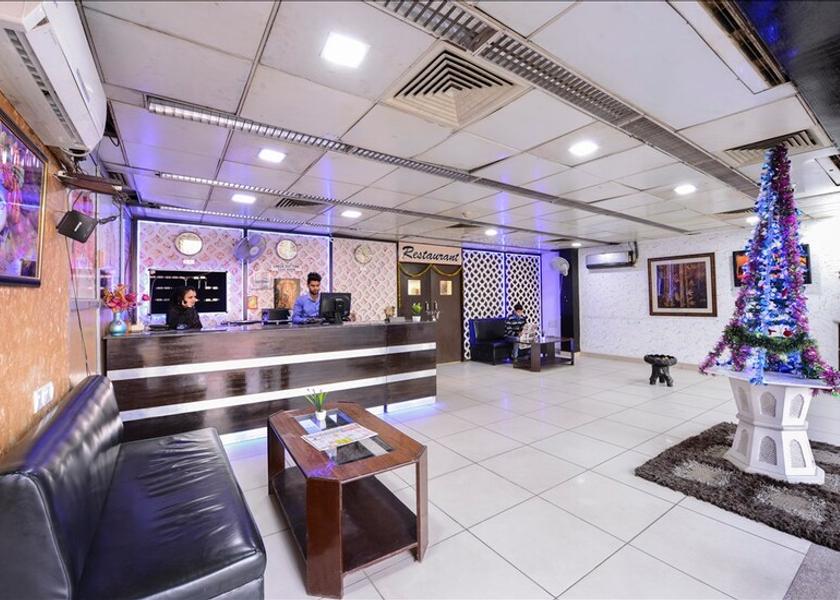 Uttar Pradesh Agra Public Areas