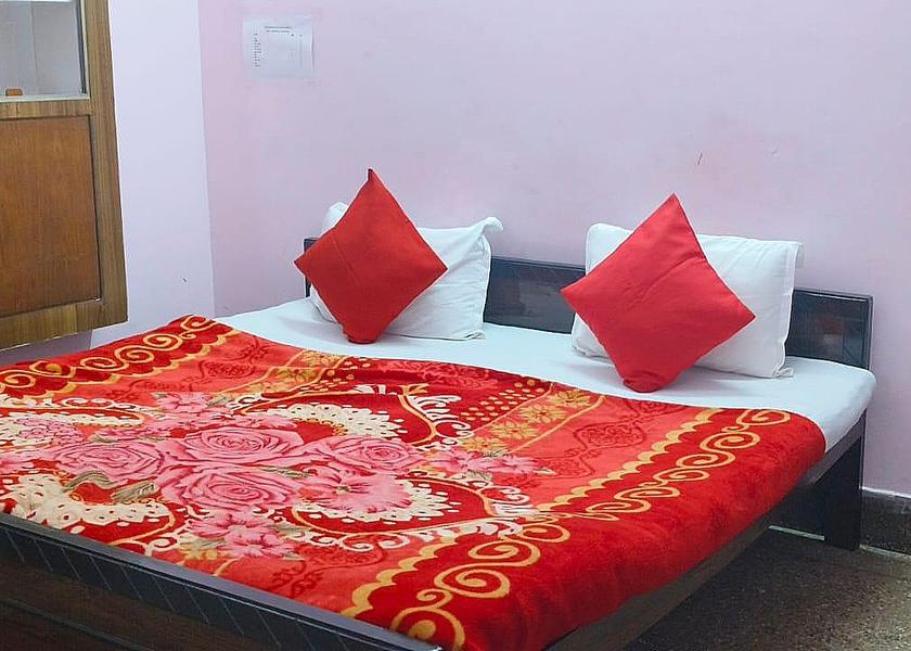 Uttar Pradesh Varanasi Bedroom