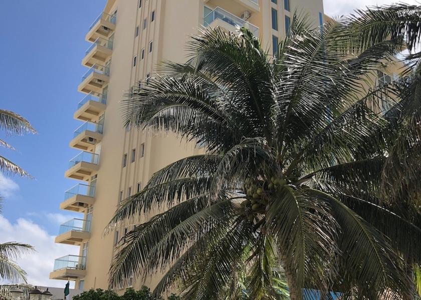 Quintana Roo Cancun Exterior Detail